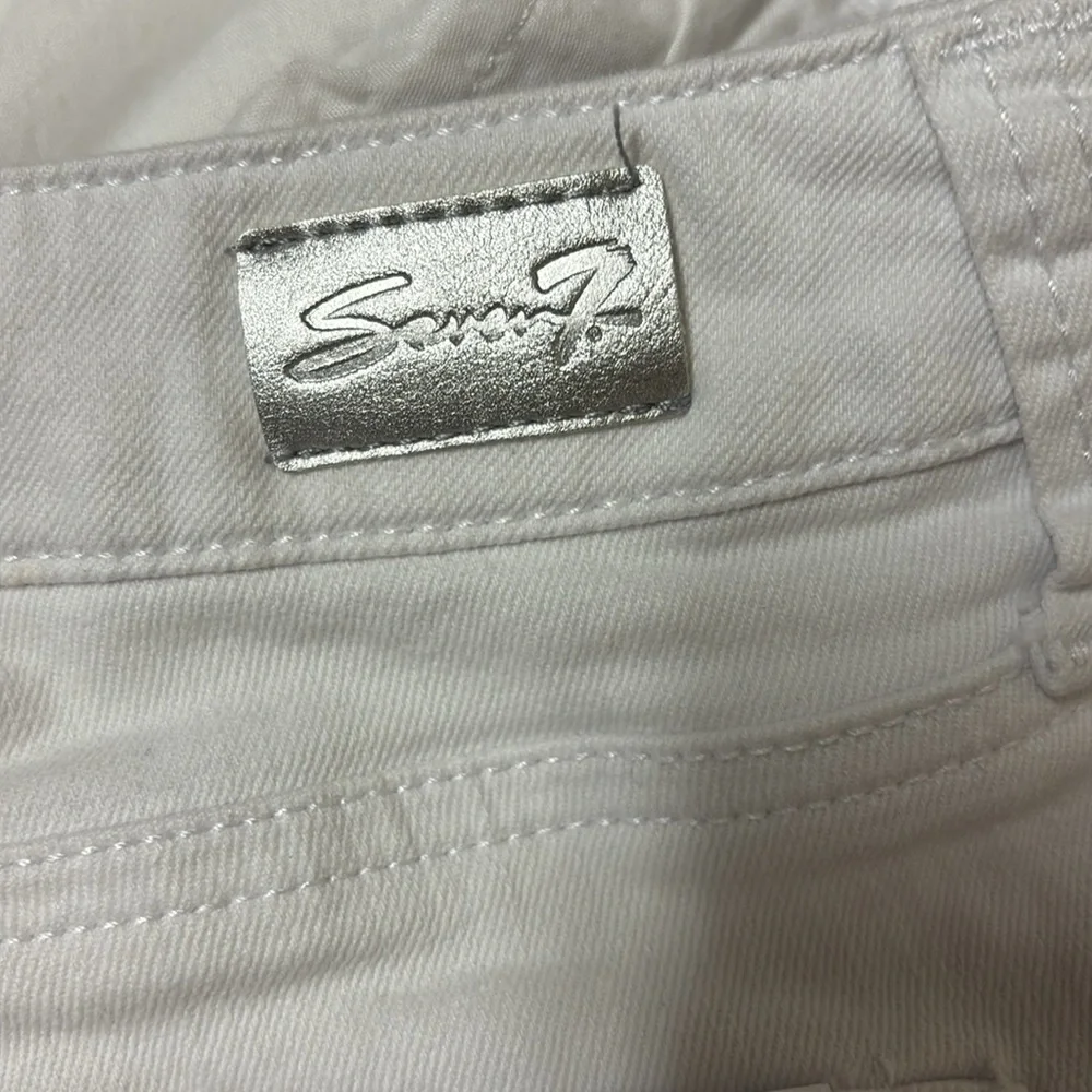 Seven7 White Denim Shorts "Weekend Shorts" Size 16 - Picture 4 of 9